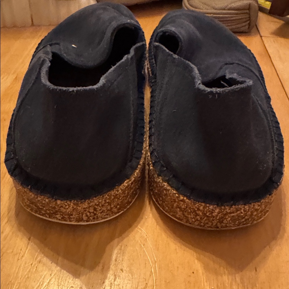 Birkenstock Callan suede leather slip ons, Navy size 40, 9-9.5, EUC - Picture 5 of 6